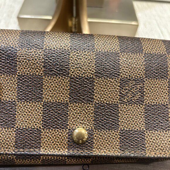 Louis Vuitton Damier Ebene Porte-Monnaie Tresor Wallet - Picture 4 of 16